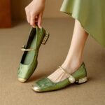 Red dragonfly genuine leather shoes 2025 spring and autumn new style