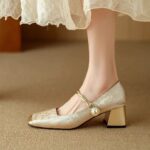 Retro style thick heel women's shoes 2025 - Image 3