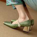 Retro style thick heel women's shoes 2025 - Image 4