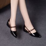 2025 new summer baotou sandals women's soft leather women's shoes spring