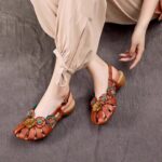 Retro Baotou flower ethnic style low-heeled versatile sandals 2025 summer new comfortable soft-soled