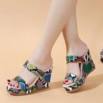 Large size wedge heel thick bottom sandals - Image 2