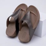 Niu Beibei wedge heel flip-flops for women - Image 4