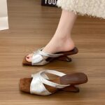 Niche leopard print cross-strap wedge-heeled Roman sandals for women - Image 4
