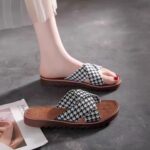 Cowhide soft-soled slippers for women summer fashion - Image 2