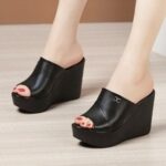 Women's flip-flops, summer outdoor wear, platform - Image 2