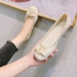 Hong Kong trendy women's loafers, new style - Image 8