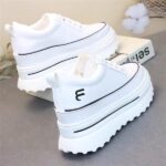 Women's white leather sneakers - Image 3